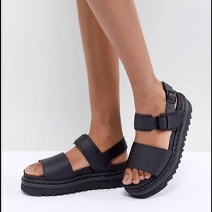 Dr. Martens - VOSS sandals